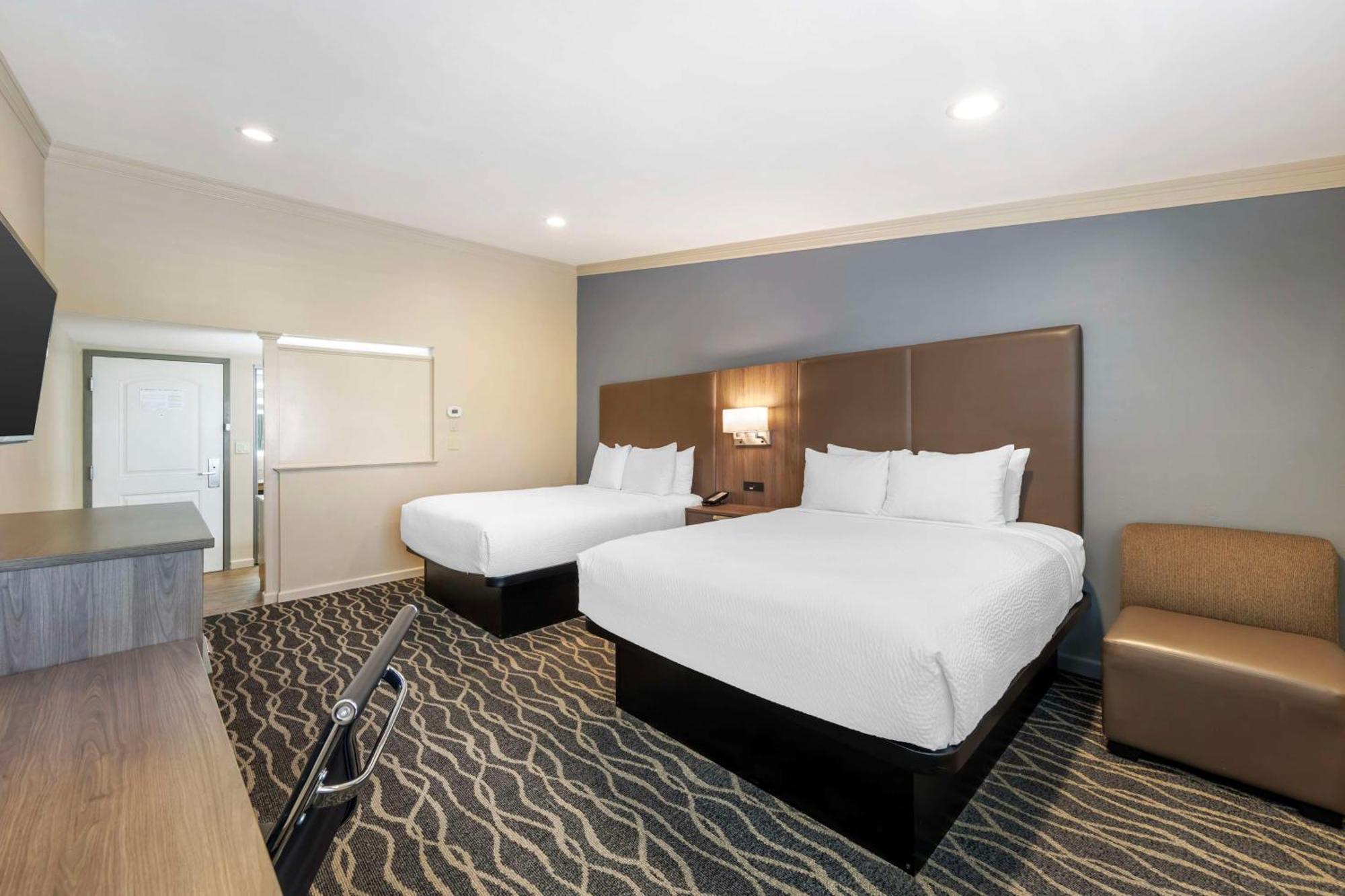 Best Western Plus Hill House Бейкерсфилд Экстерьер фото