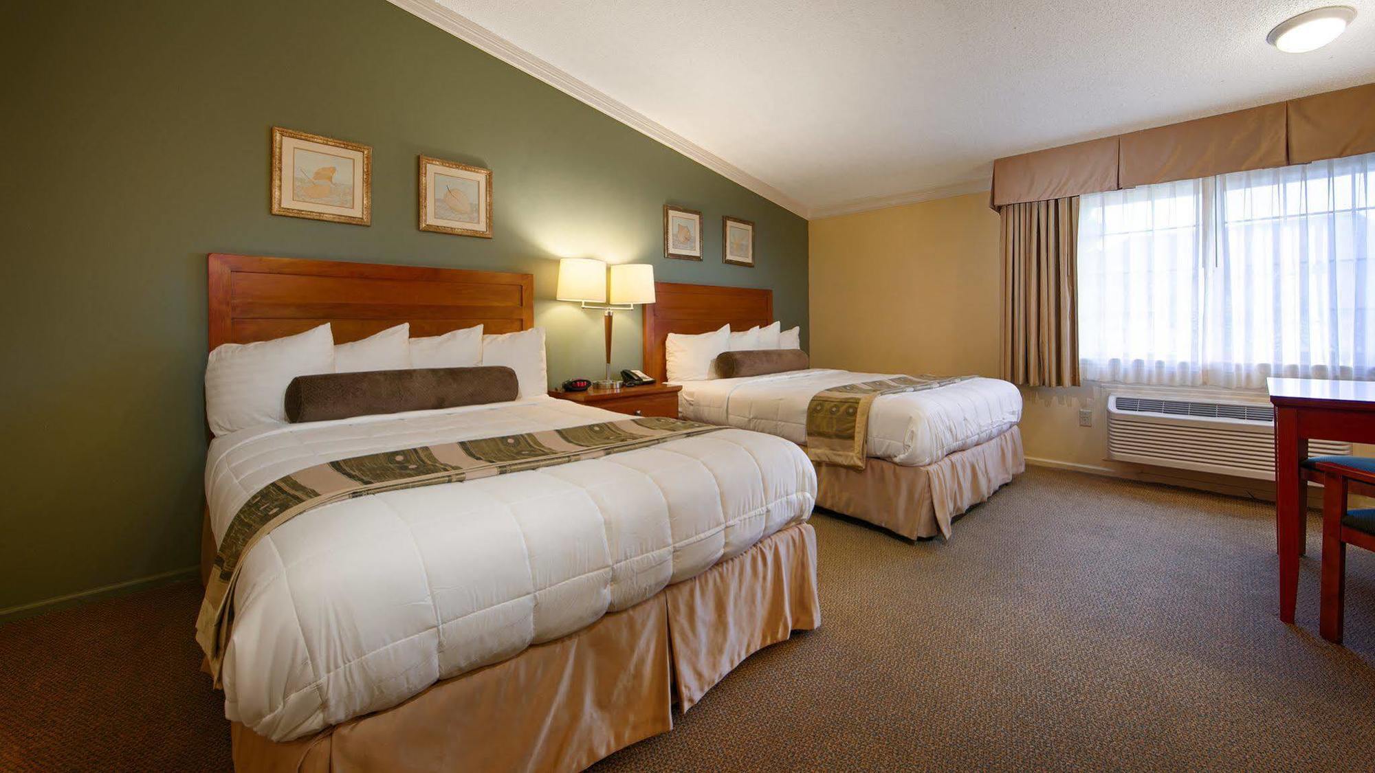 Best Western Plus Hill House Бейкерсфилд Экстерьер фото